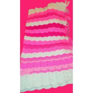 Crochet Scalloped Stripe Blanket Pink White Handmade Throw Baby NEW 45x38